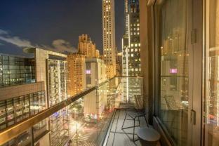 6 Columbus Central Park Hotel - Tap to explore photos