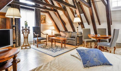 Boutique Hotel Bijou de Prague Room Type - Suite with City View