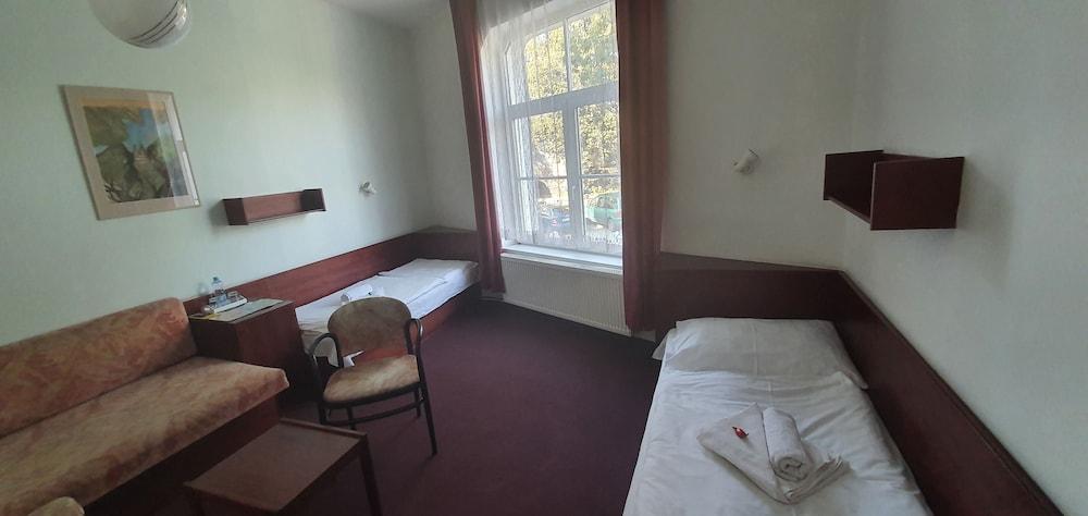 Hotel Jerabek Room Type - Triple Room Hotel Jerabek Room Type - Triple Room