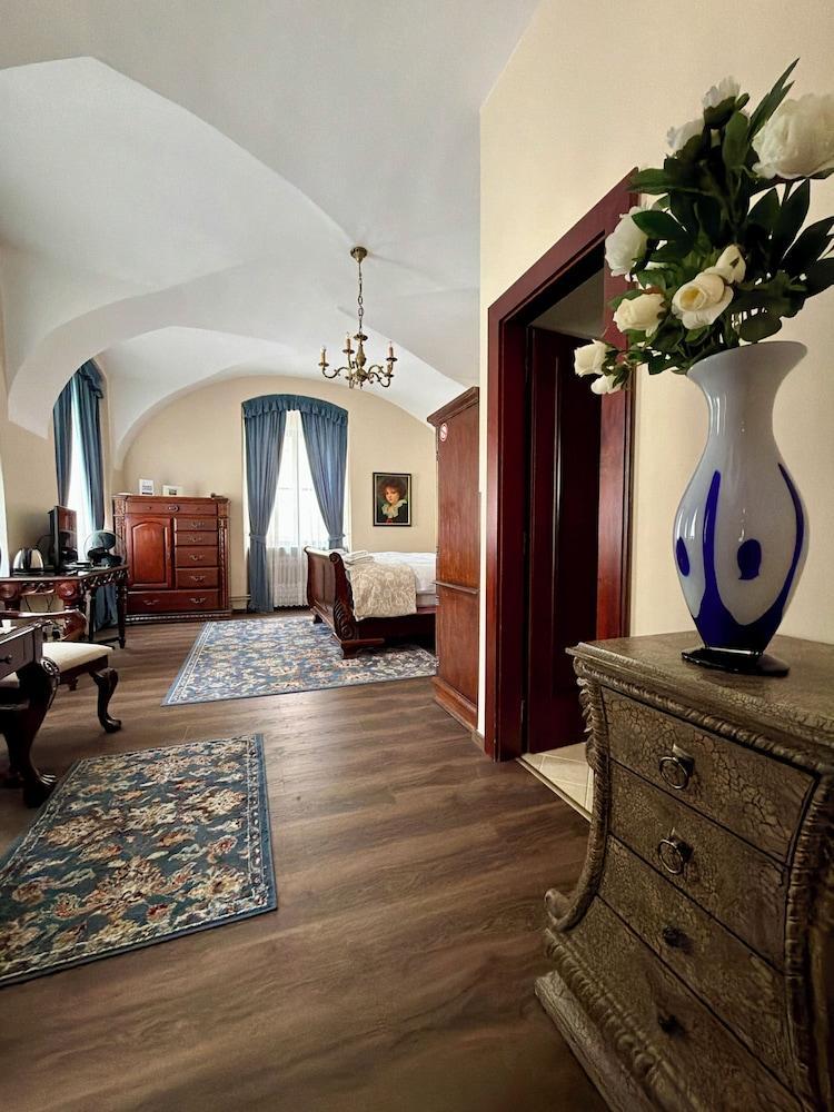 Prague Golden Age Room Type - Deluxe Double Room Prague Golden Age Room Type - Deluxe Double Room
