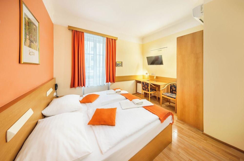 Hotel Residence Tabor Room Type - Double Room