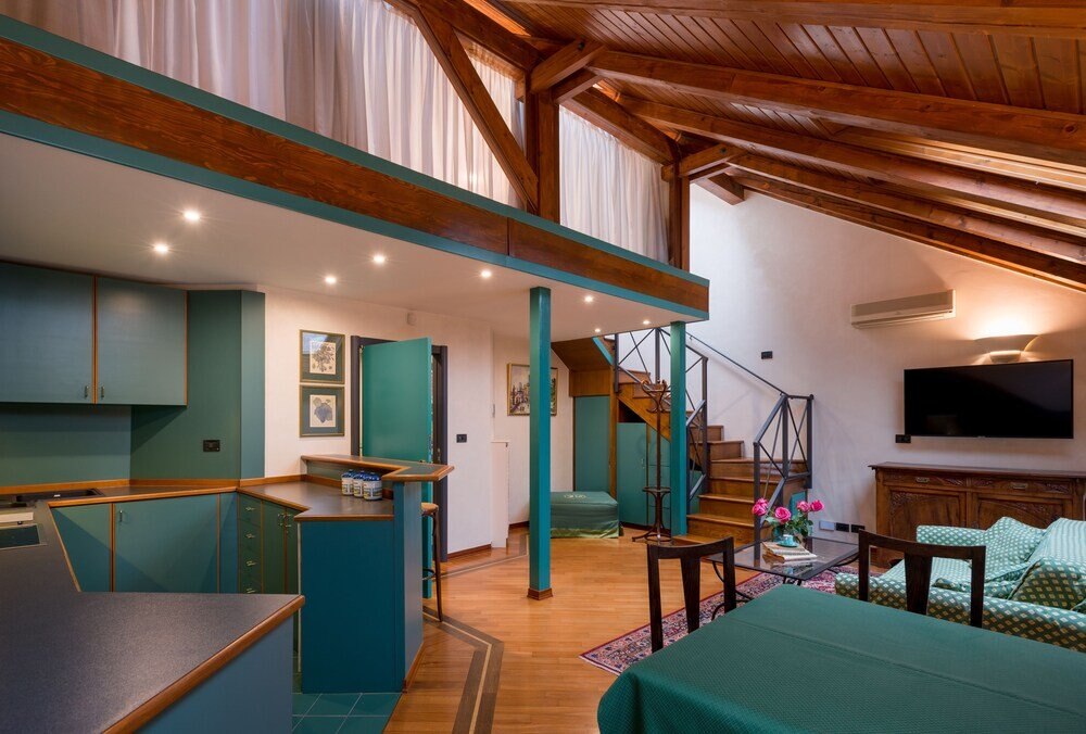 Residence Jecna Room Type - Family Apartment Prague Loft
