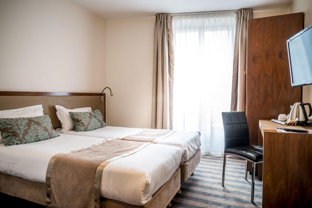 Art Hotel Eiffel Room Type - Standard Twin Room