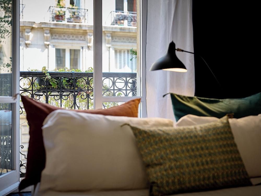 Hôtel Beauséjour Ranelagh Room Type - Classic Double Room, Balcony Hôtel Beauséjour Ranelagh Room Type - Classic Double Room, Balcony