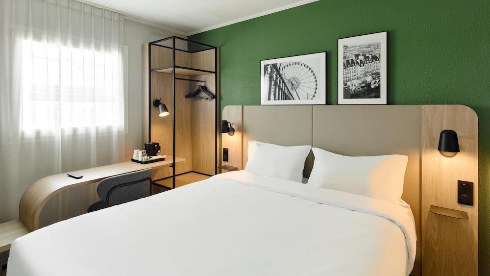 Campanile PRIME - Nogent-sur-Marne Room Type - Standard Room, 1 Queen Bed