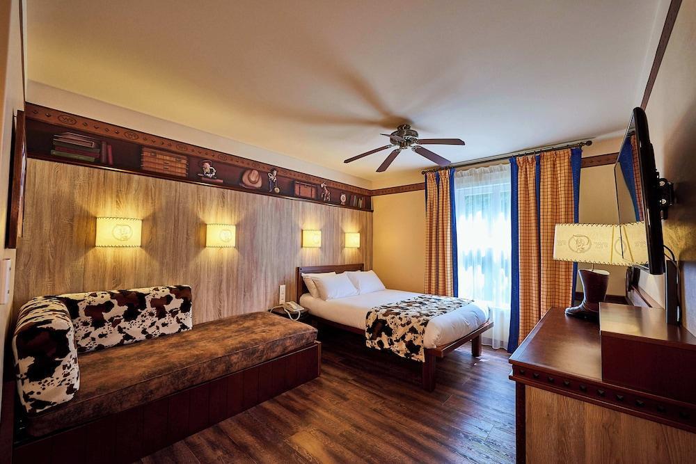 Disney Hotel Cheyenne Room Type - Standard room near Hotel Facilities