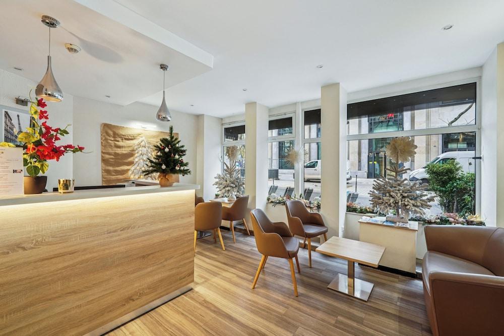 أوتل مازاجران