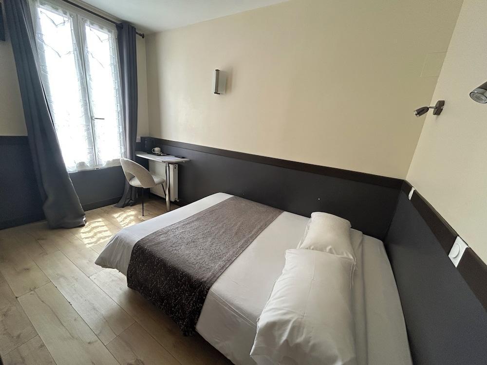 Hôtel des Bains Room Type - Basic Room