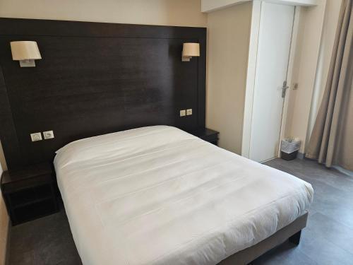 Hôtel Bellevue et du Chariot d'Or Room Type - Double Room