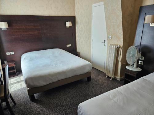 Hôtel Bellevue et du Chariot d'Or Room Type - Triple Room