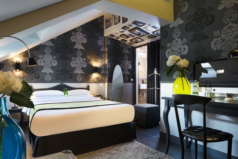 Hotel Design Sorbonne Room Type - Exclusive Double Room, 1 Queen Bed, City View (Design)