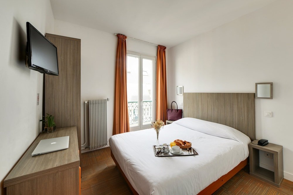 Louisa Hotel Room Type - Double Room