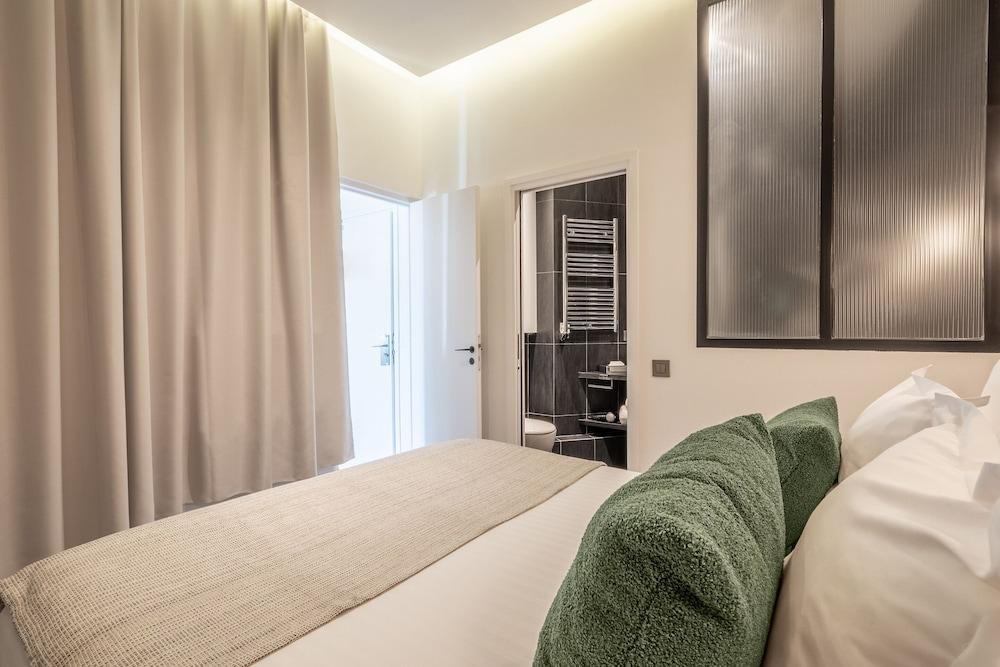 Yuna Les Halles - Serviced Apartments - Tap to explore photos
