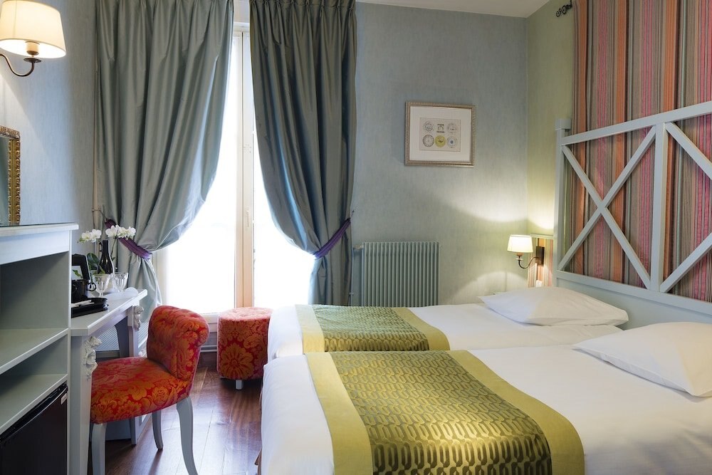 Hôtel Louvre Bons Enfants Room Type - Twin Room