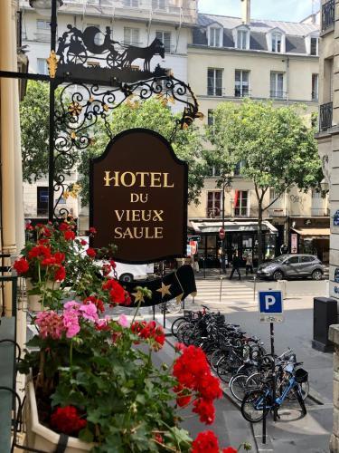 Hotel du Vieux Saule - Tap to explore photos