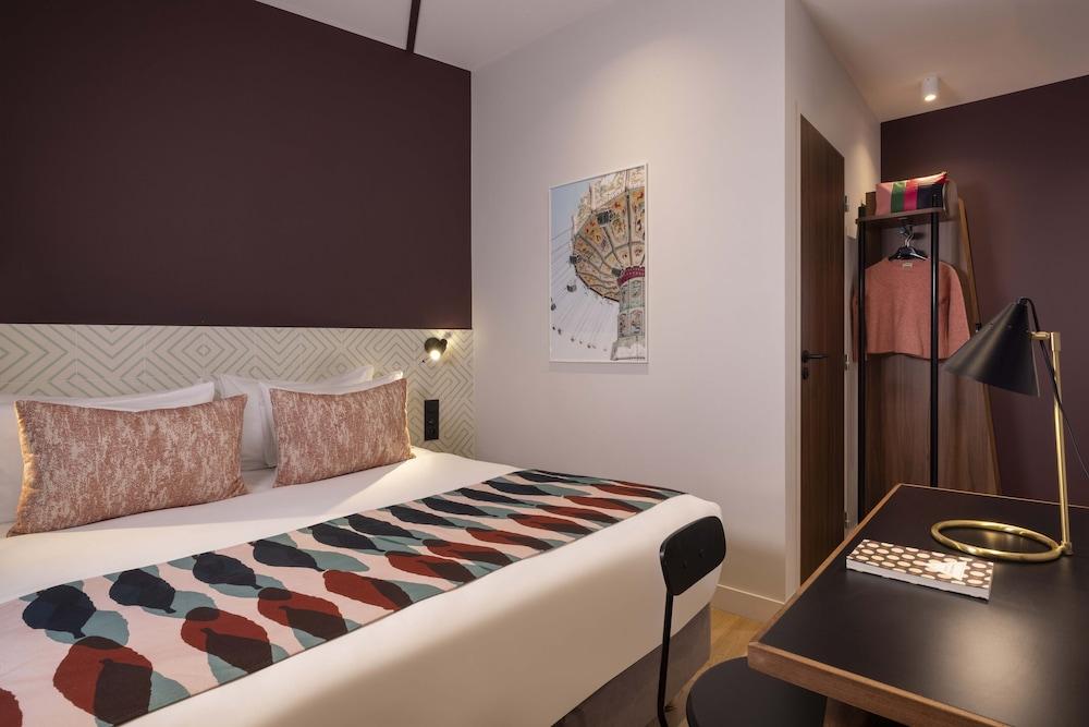 Paris Art Hotel Quartier Latin by Malone - Tap to explore photos