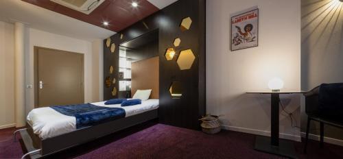ibis Styles Paris Pigalle Montmartre - Tap to explore photos