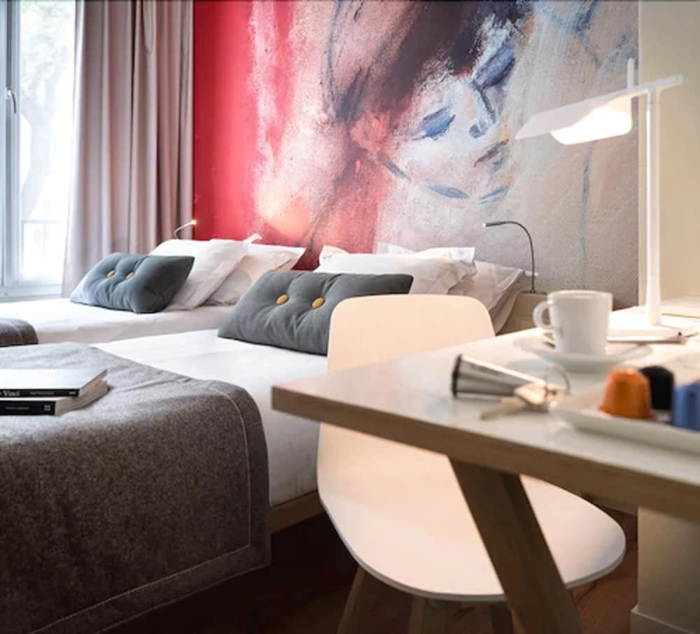 Max Hotel Room Type - Luxury Double Room