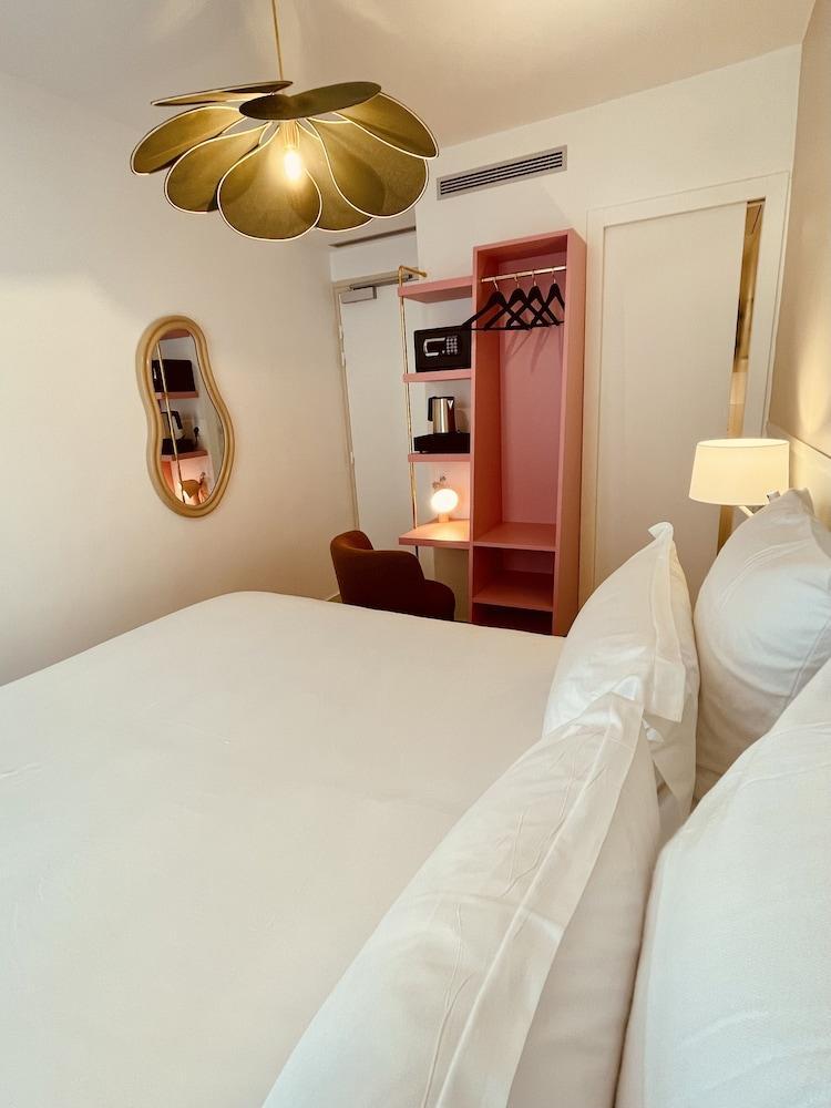 Trendy Canette Hotel Room Type - Superior Double or Twin Room