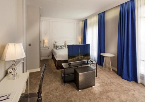 Hotel Paris Vaugirard