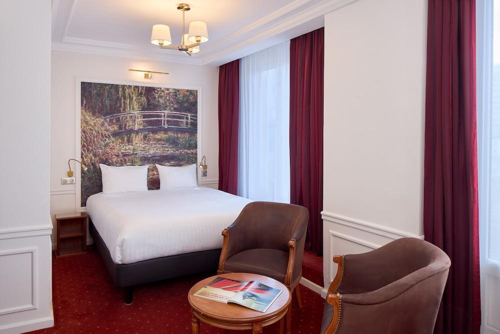 Timhotel Tour Montparnasse Room Type - Superior Triple Room Timhotel Tour Montparnasse Room Type - Superior Triple Room
