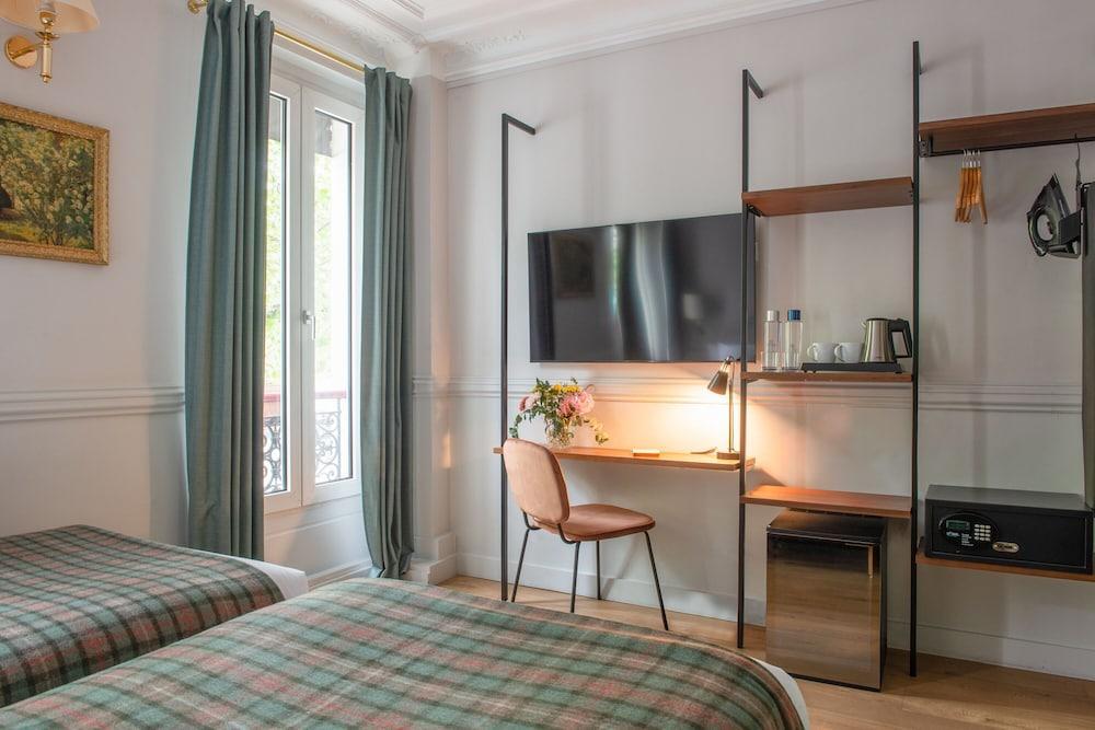 Hotel de la Porte Dorée Room Type - Premium Twin Room