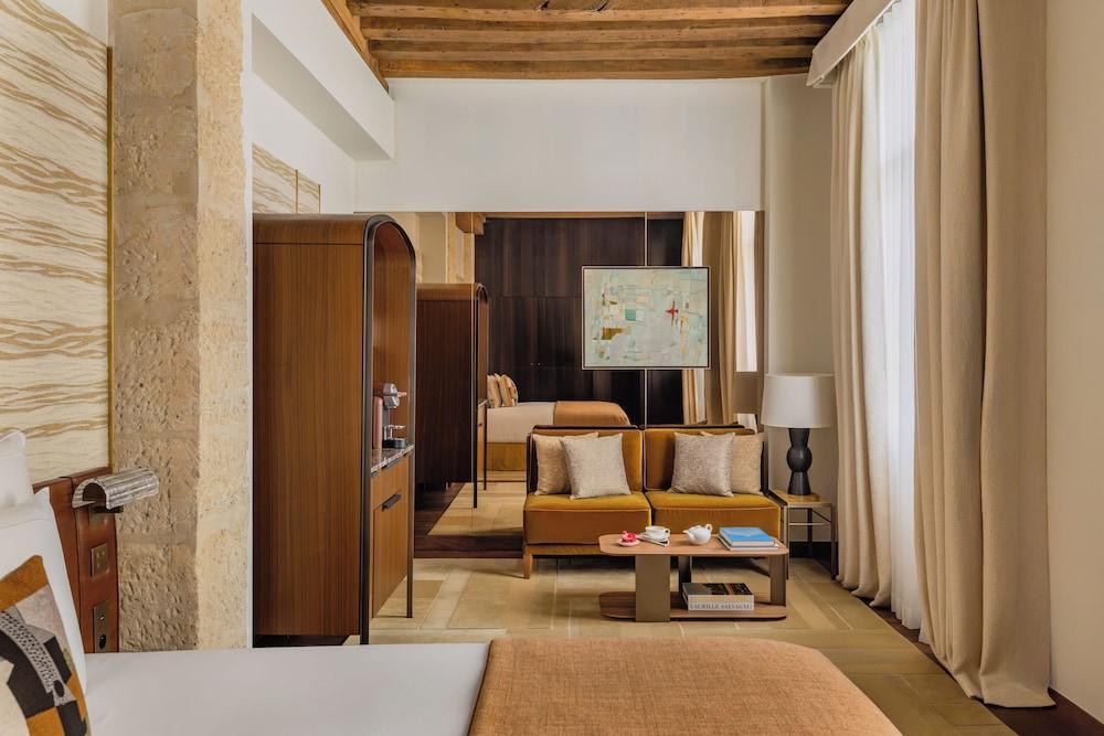 Hotel d'Aubusson Room Type - Junior Suite