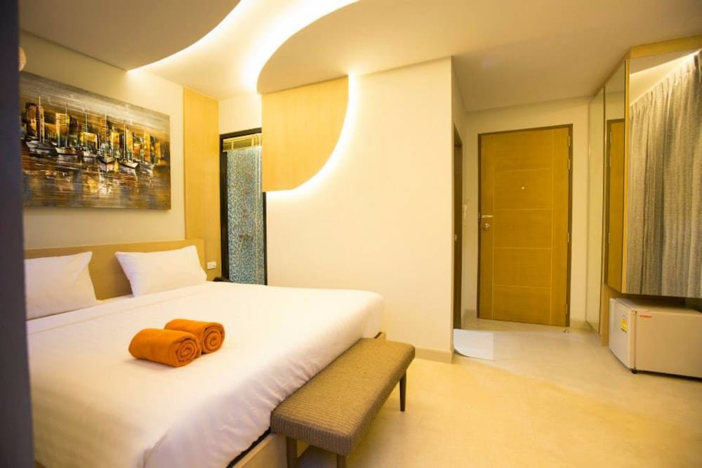 P.72 Hotel & Bar Room Type - Deluxe Studio