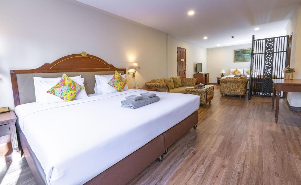 Sabai Inn nearby Central Marina Room Type - Family Room