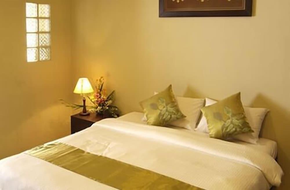 Villa Thongbura Room Type - Suite, 3 Bedrooms Villa Thongbura Room Type - Suite, 3 Bedrooms