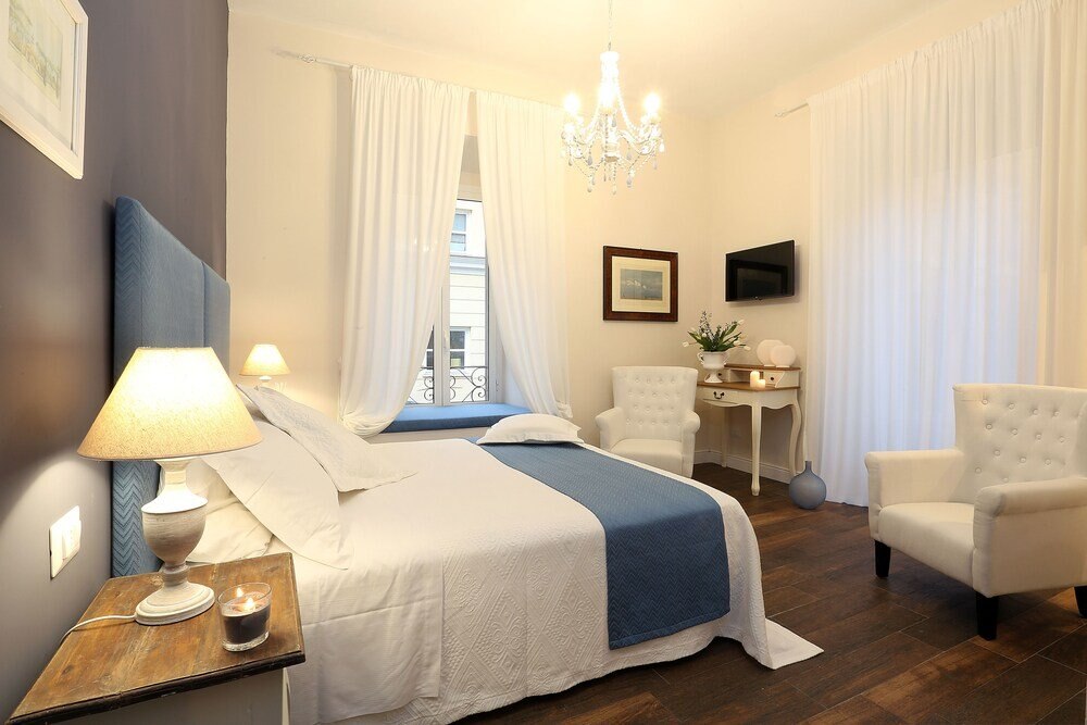 Daplace - Arena House Room Type - Triple Room