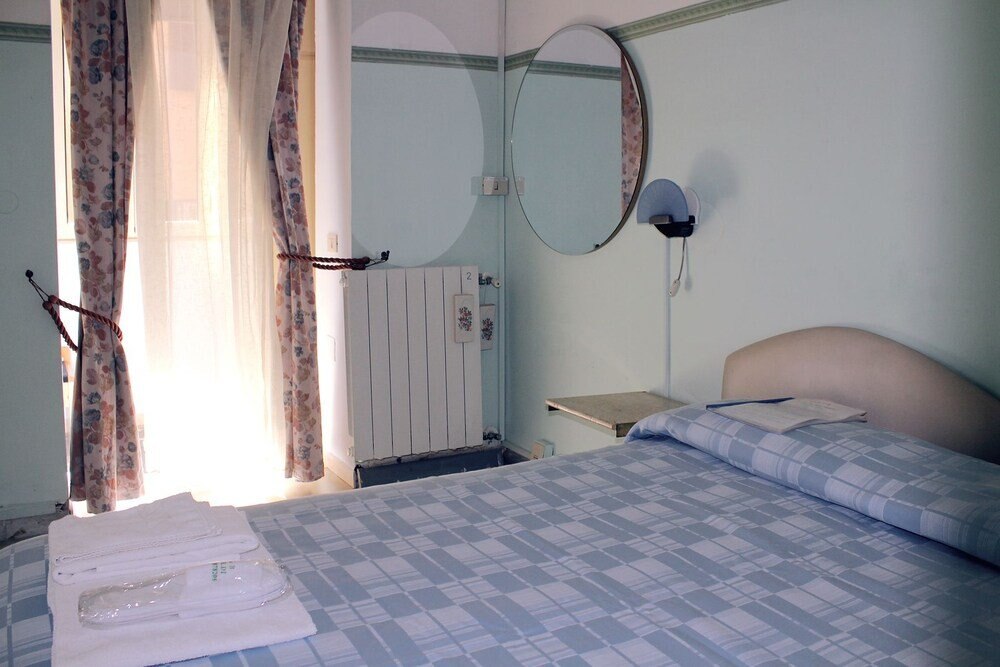 A Roma San Pietro Best Bed Room Type - Quadruple Room A Roma San Pietro Best Bed Room Type - Quadruple Room
