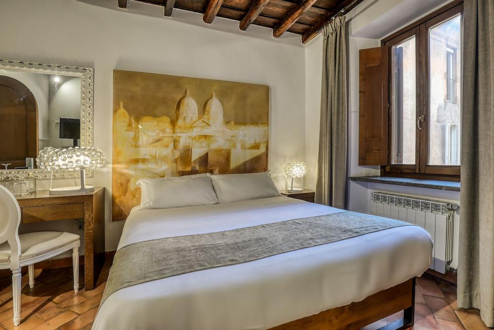 Luxury Navona Room Type - Standard Double Room