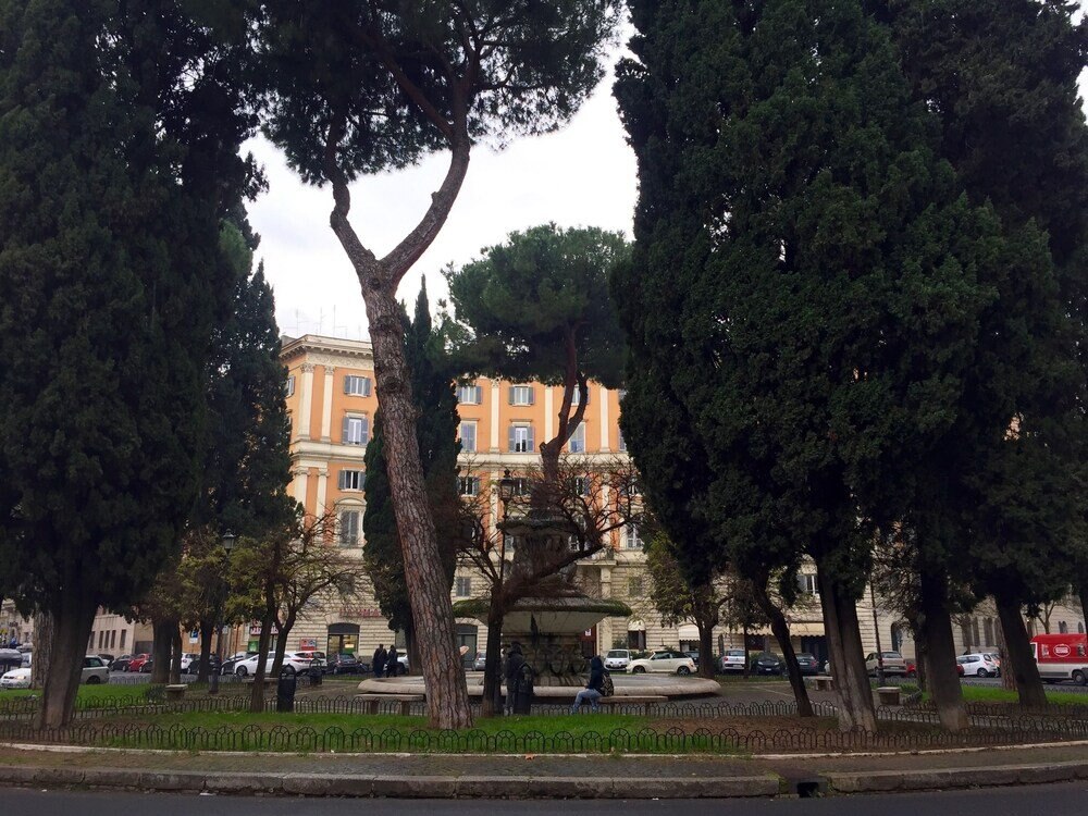 Best Vatican B&B - Tap to explore photos