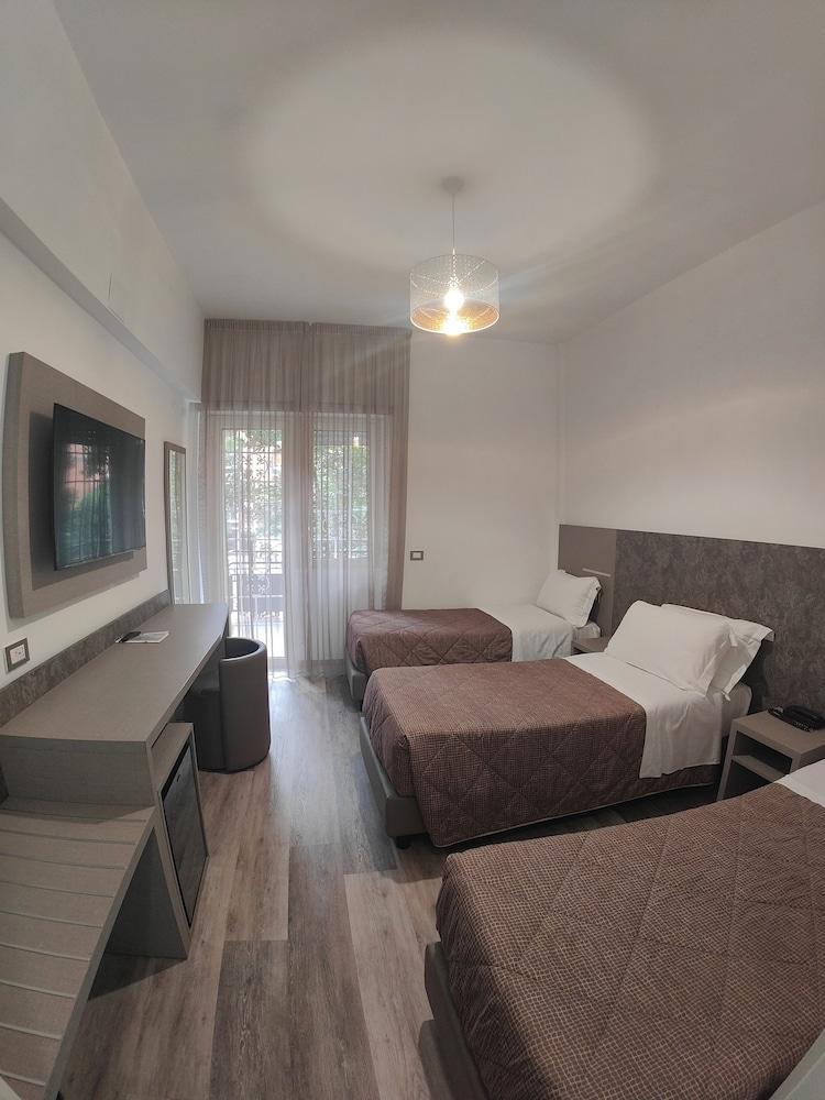 Hotel Casa Tra Noi Room Type - Triple Room