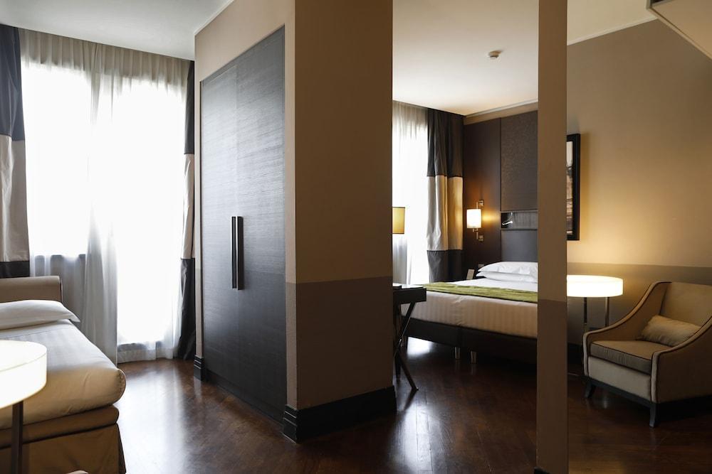 Rome Times Hotel - Tap to explore photos