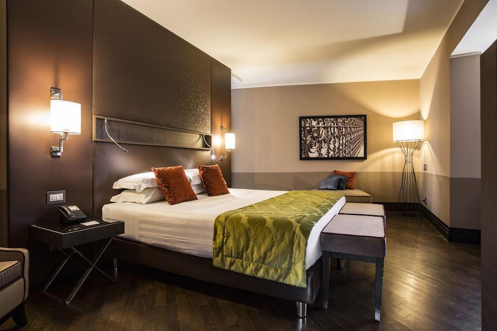 Rome Times Hotel Room Type - Junior Suite