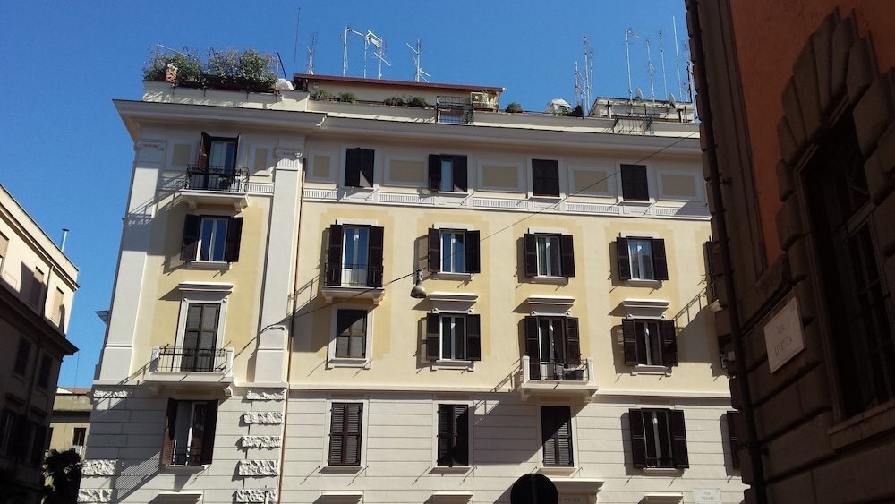 Villa Borghese Guest House - Tap to explore photos