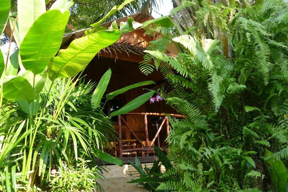 Baan Sukreep Resort Room Type - Comfort Bungalow, 1 Queen Bed