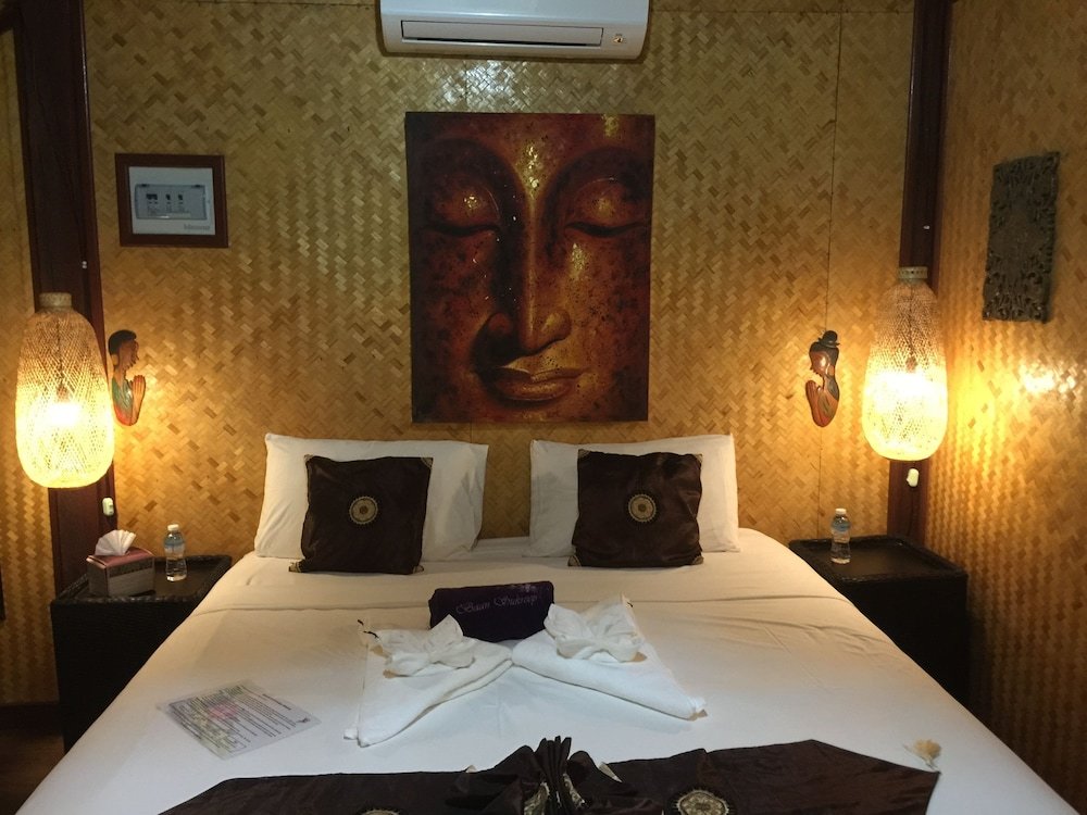 Baan Sukreep Resort Room Type - Family Bungalow, 2 Double Beds