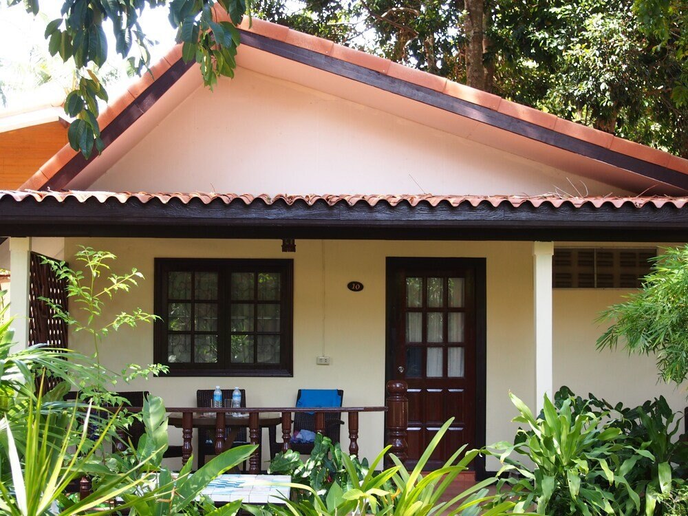 Harry's Bungalows & Restaurant Room Type - Superior Family Bungalow
