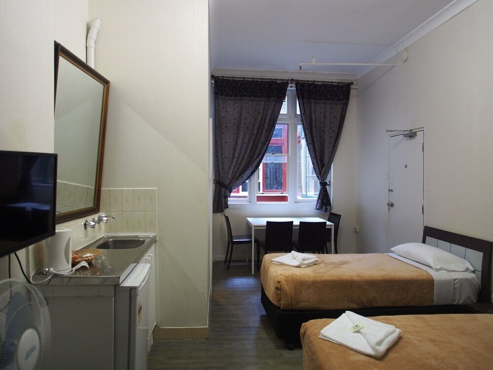 Central Private Hotel Room Type - Family Ensuite Room