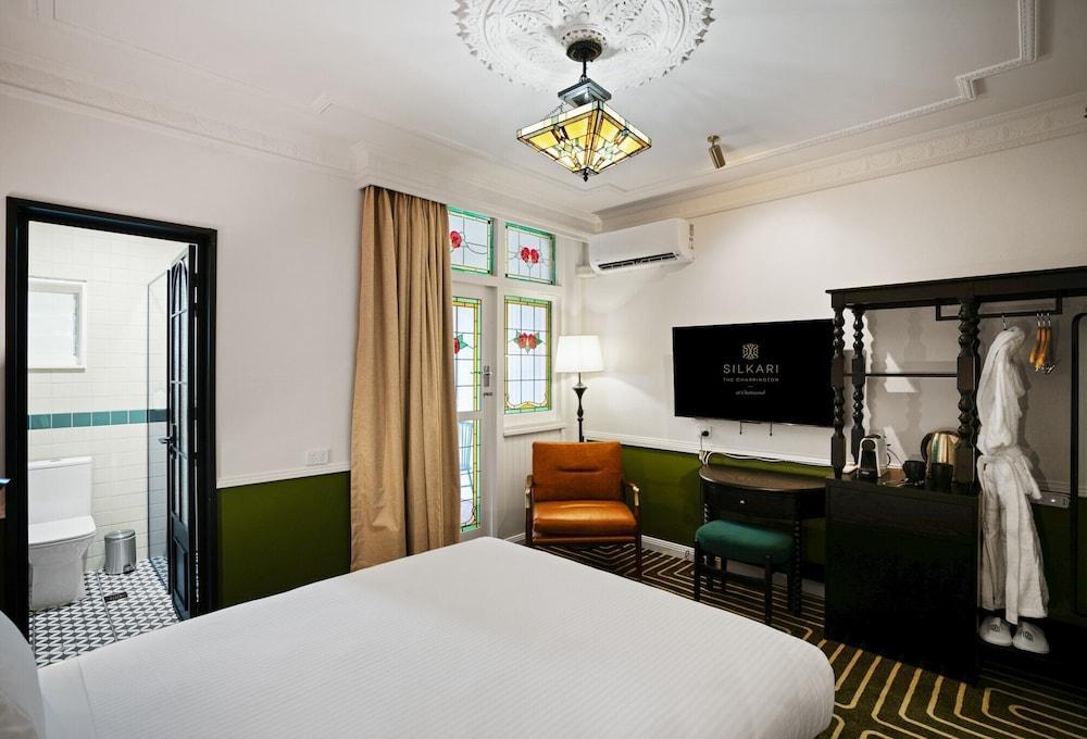 Silkari The Charrington At Chatswood Room Type - Classic Room, 1 Queen Bed, Balcony