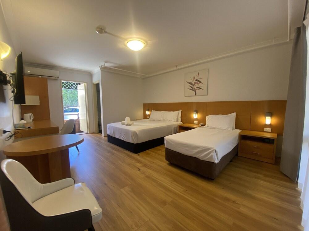 Garden Lodge Sydney Room Type - Deluxe Twin Room Garden Lodge Sydney Room Type - Deluxe Twin Room