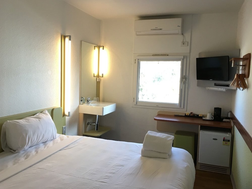 Ibis Budget St Peters Room Type - Standard Room, 2 Twin Beds Ibis Budget St Peters Room Type - Standard Room, 2 Twin Beds