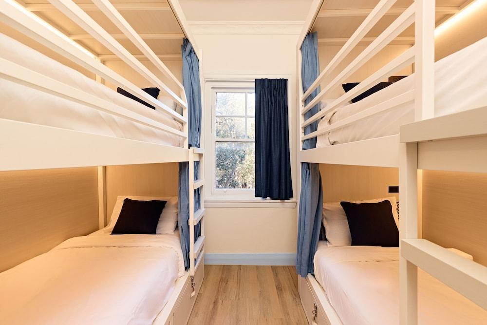 Little Drifter Bondi Beach Room Type - Entire Premium 4 Bed Female Ensuite Dorm