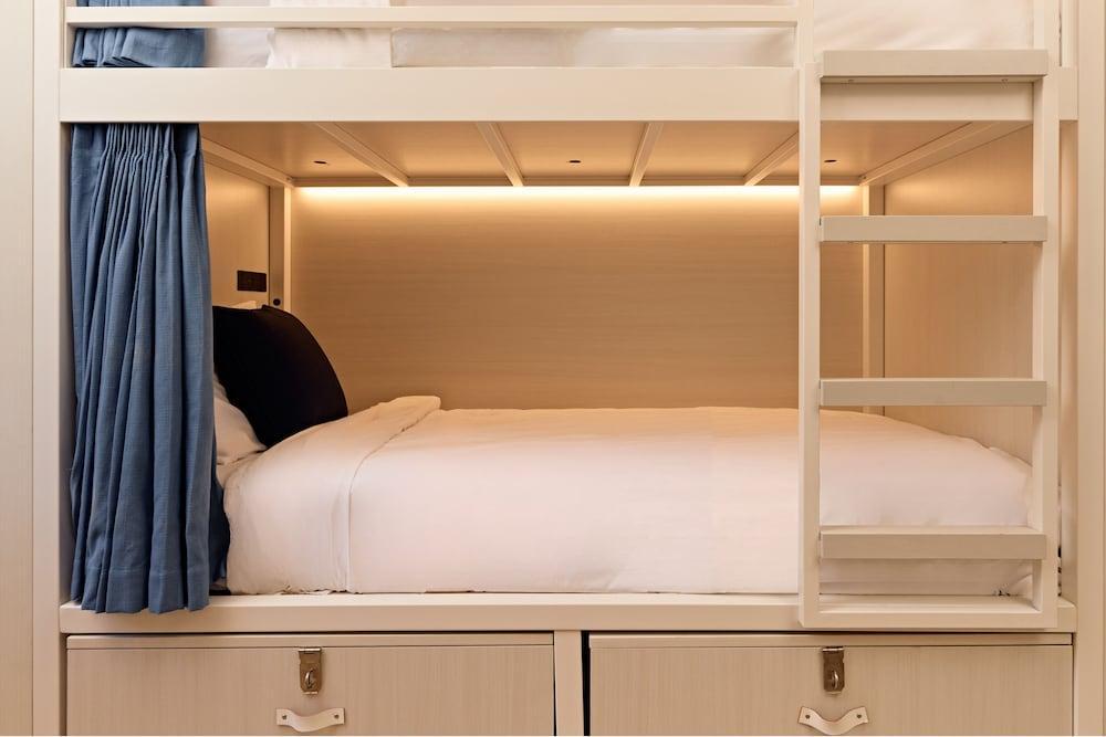 Little Drifter Bondi Beach Room Type - Entire Premium 4 Bed Ensuite Dorm