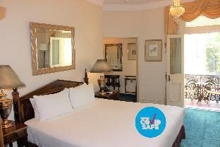 Manor Boutique Hotel - Tap to explore photos