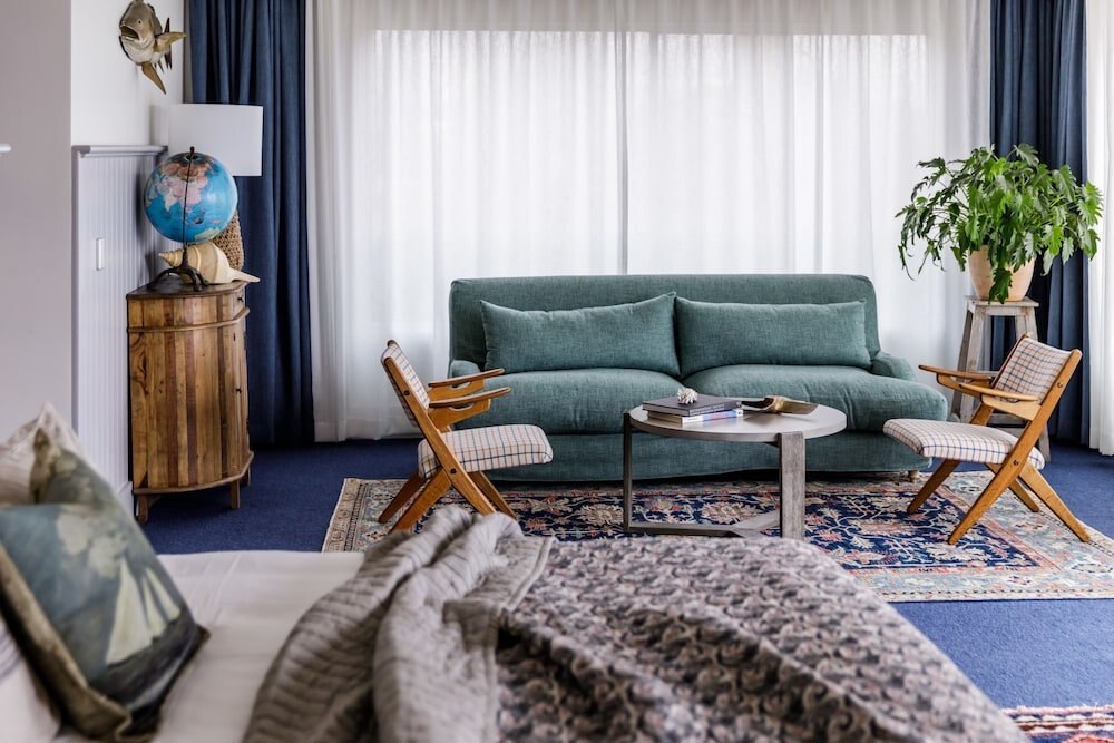 Watsons Bay Boutique Hotel Room Type - Apartment, 1 King Bed, Harbor View