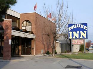 Deluxe Inn - Tap to explore photos